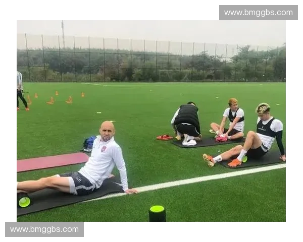 以速度耐力为核心的专项训练方法与竞技表现提升研究路径探索分析